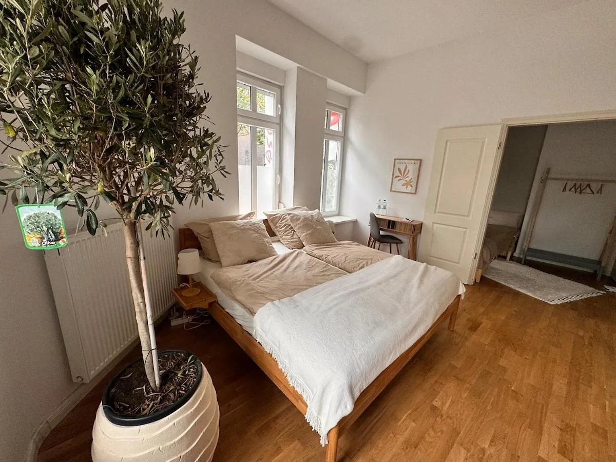 Cozy Altbau In Friedrichshain - Westwing Design Berlin 0*,